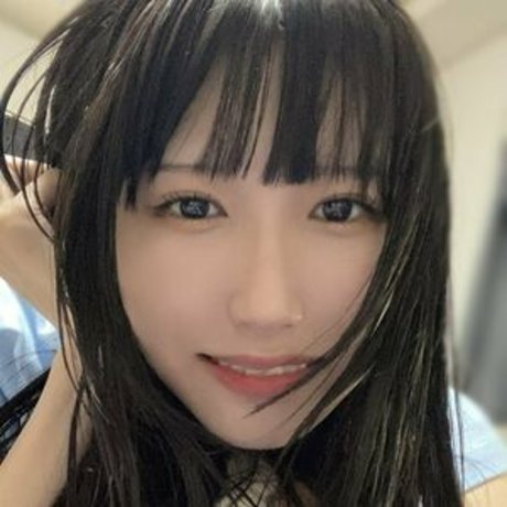 Karazu karazu star érotique image