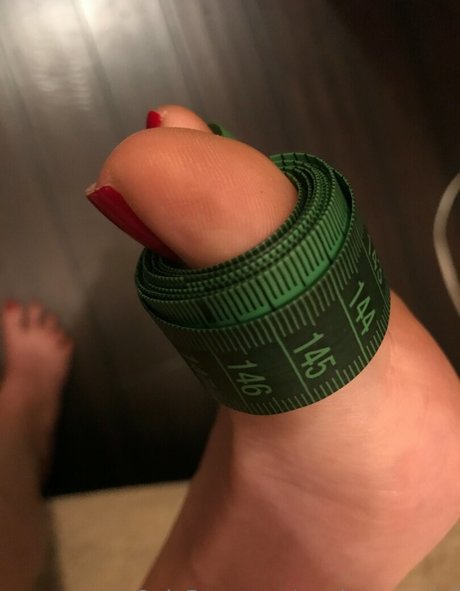 milf blonde aux courbes onlyfans plutôt meilleur photo