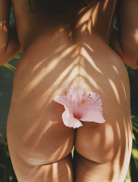 Isabella Carr modèle sympa img