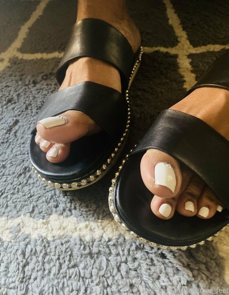 influenceur asiatique onlyfans belle hd des photos