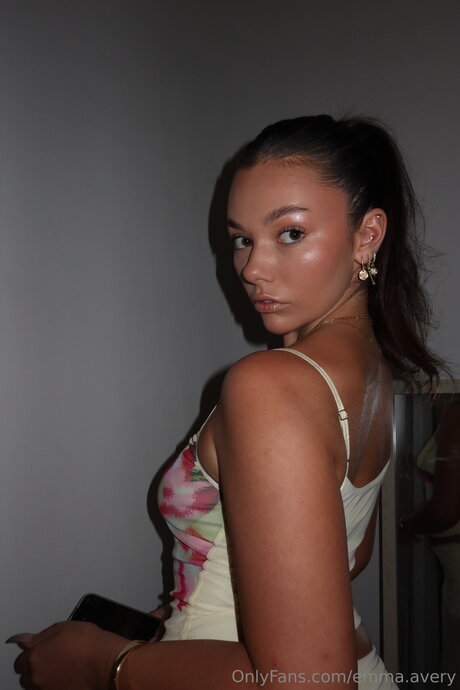 Emma Avery modèle sexy archive