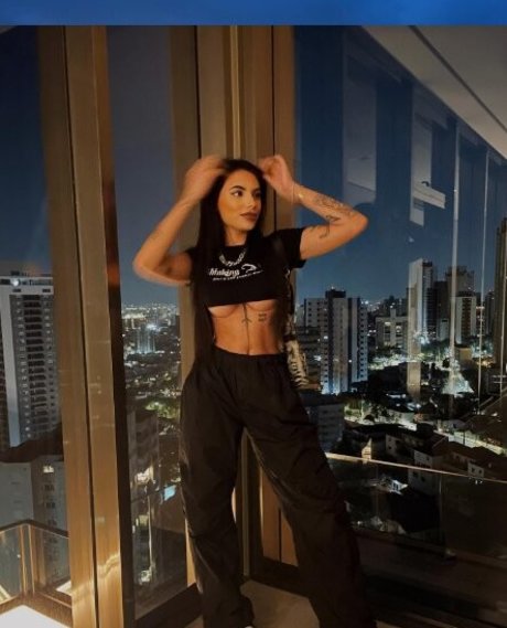 Isa Rockenbach actrice xxx photos