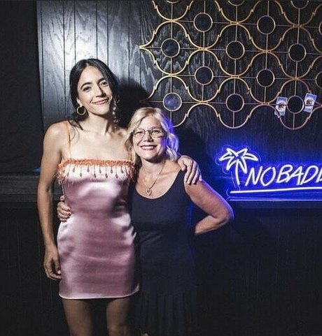 Alyssa Limperis nus de stars du porno photo