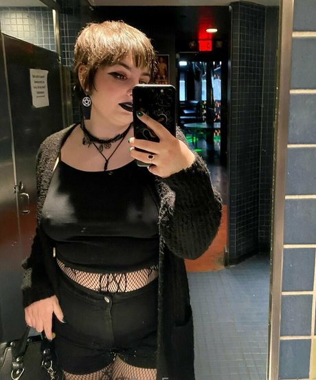 vanitybaby jolie star du porno image