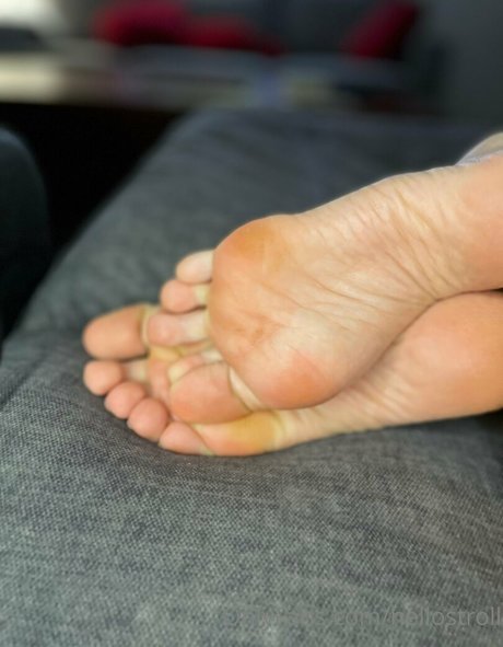 hellostroll modèle meilleur photo