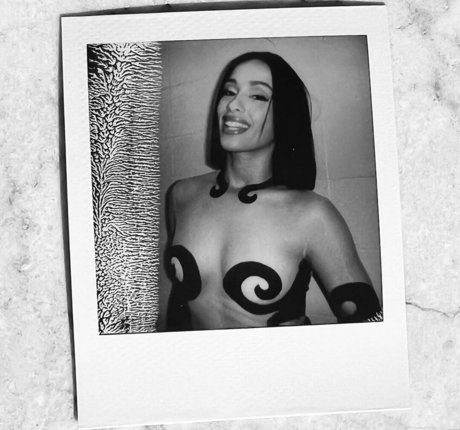 Chanel Terrero modèle de haute qualité photo