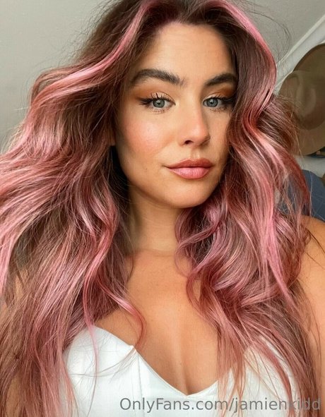 fans de nains à gros seins uniquement porno hd collection