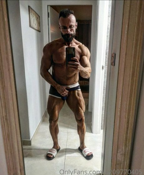 irishbeast69 modèle joli images