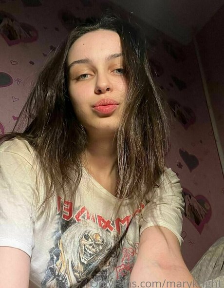 maryloveeeefree modèle nu collection