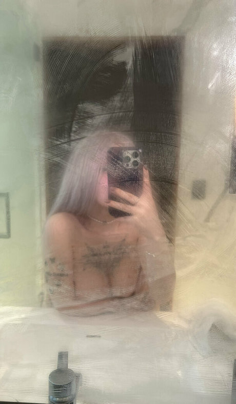 waifuflare actrice xxx des photos