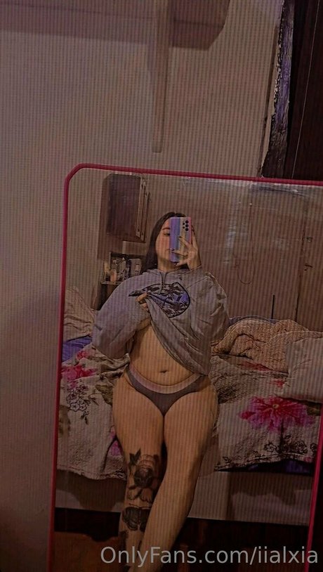 iialxia modèle hd des photos