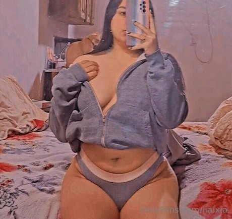 iialxia star du porno en haute qualité des photos