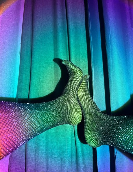 chocolatefeetbabe jolie actrice galerie