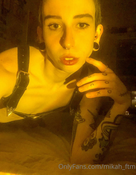 faguettemikah actrice parfaite img