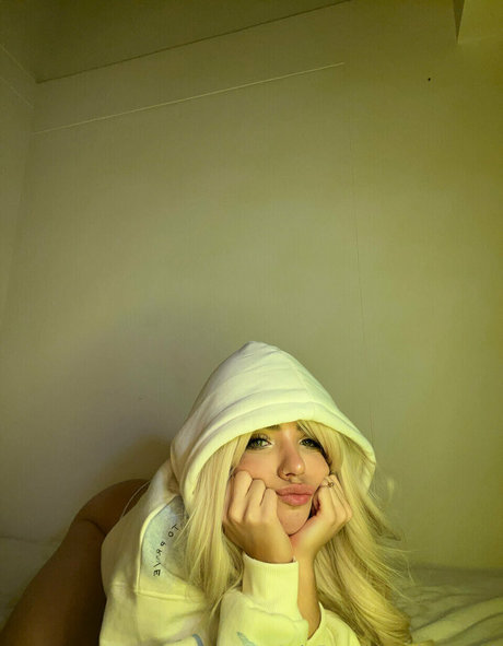 Sharonv21 haut modèle collection