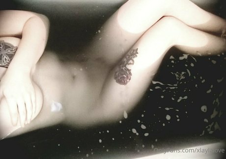 xlaylalove star du porno exclusive des photos