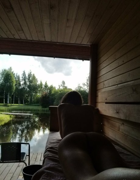 Mommikaru actrice parfaite images