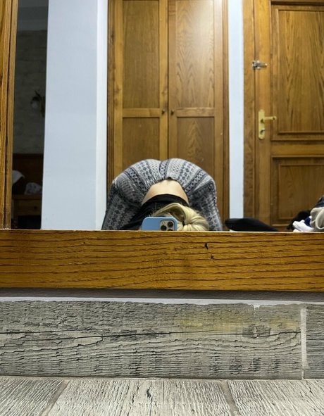 shelsonlyfans étoile érotique image