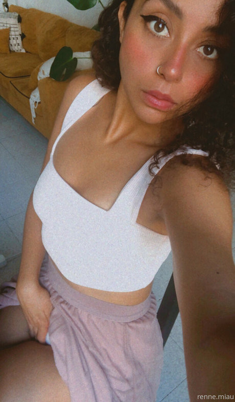 renne miau modèle érotique archive