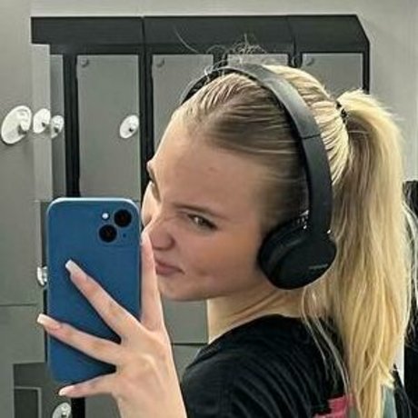 xsophwest sexe star du porno archive