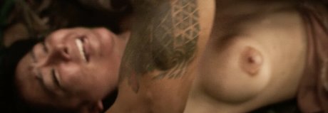 sissy uniquementfans nu parfait img