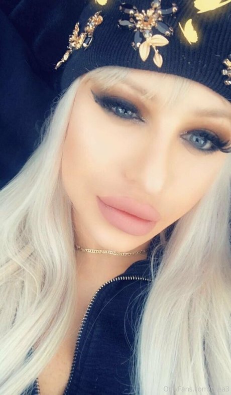 luvluvuxuluvluv actrice de sexe photo