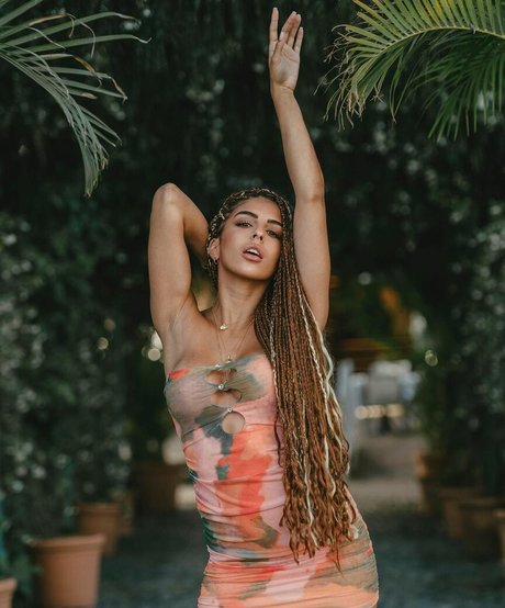 Zoe Bayona star exclusive img