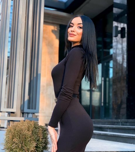 nancyyyyy actrice chaude img