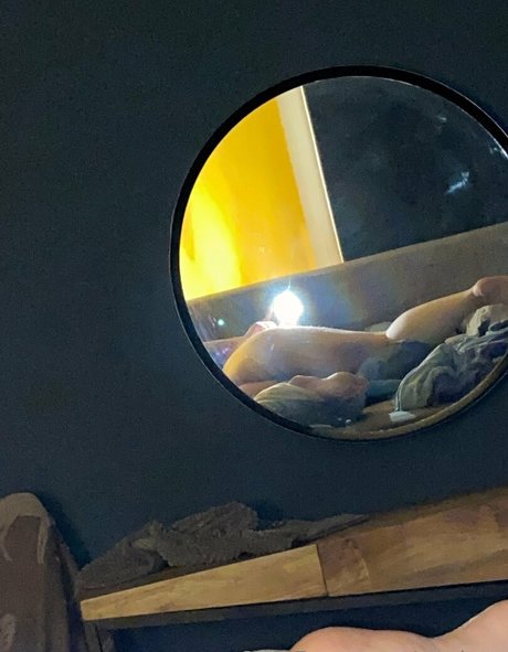 gros seins maigres onlyfans sexe érotique image