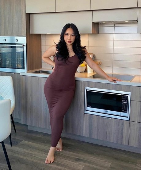 YueYue haut de star du porno photos