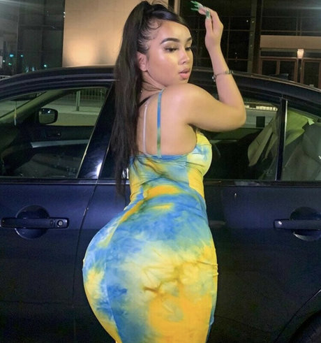 Julianarmah star pornographique photo