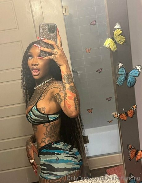 luvenchanting modèle xxx collection