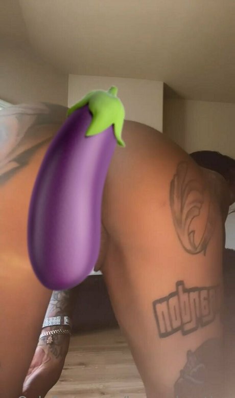 luvenchanting jolie star du porno images