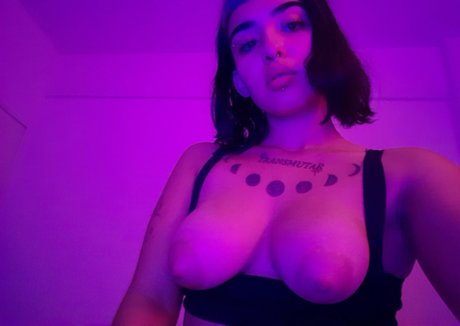 venussandreitax jolie actrice images