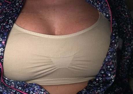 queenalana star du porno en haute qualité galeries