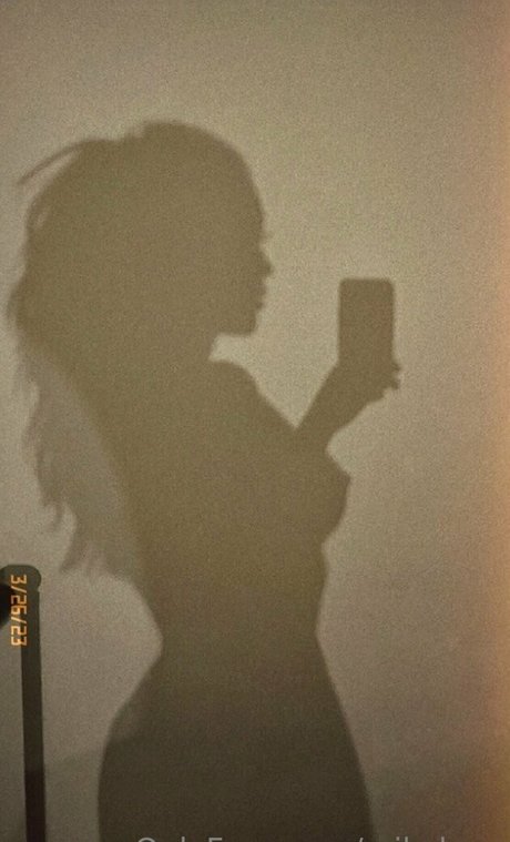 mikolove actrice hd photos