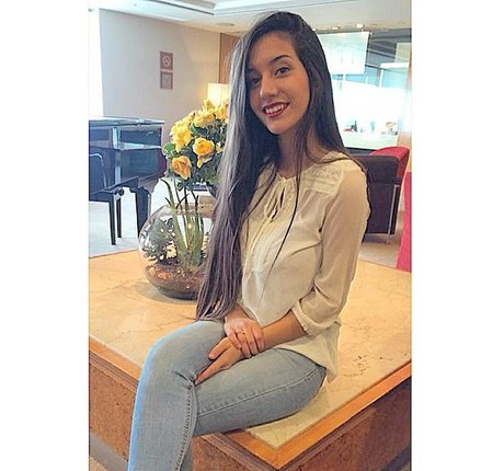 Sapir Hazansky étoile sexy photos