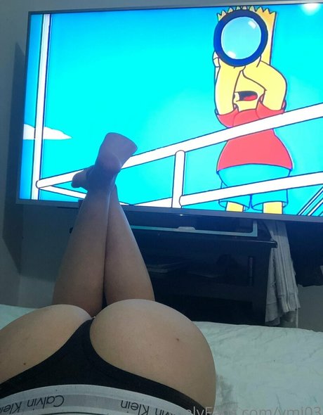 valenmolinaju modèle magnifique des photos