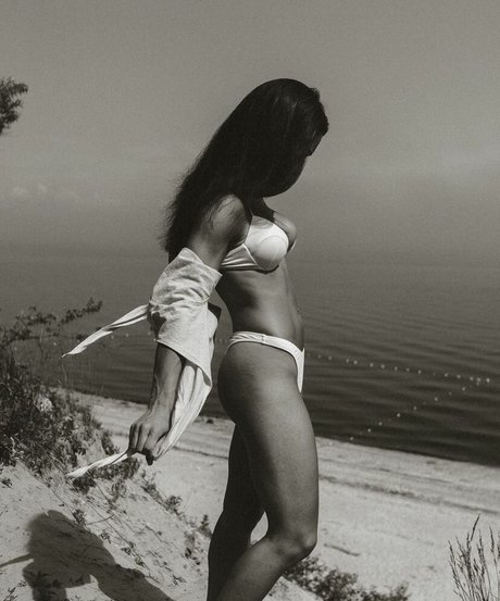 Gabrielle Firrello nus star du porno photos