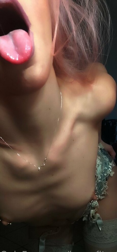 boomfitsabry star pornographique img