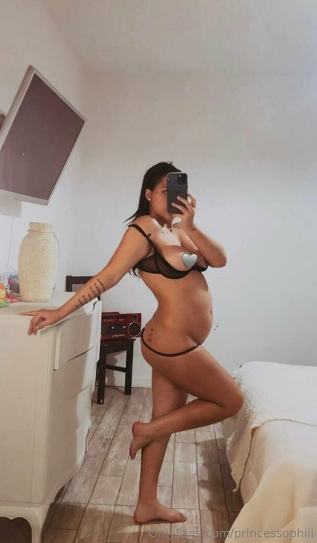 princessophiii belle actrice des photos