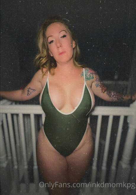 Inkdmomkpg modèle joli image