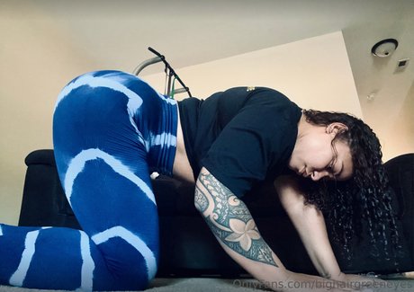 AJ Perry star du porno xxx galeries