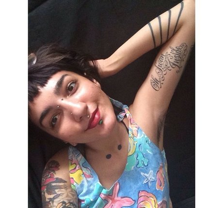 bubble butt onlyfans belle nue des photos