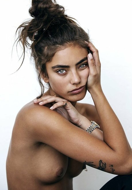 cameltoe uniquementfans art pornographique galerie