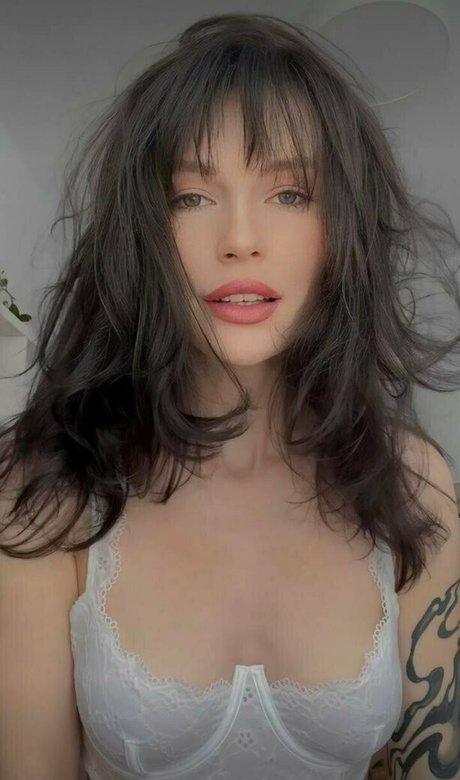 merry encyy modèle des photos