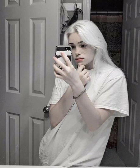 Swoyal xxx star du porno photo