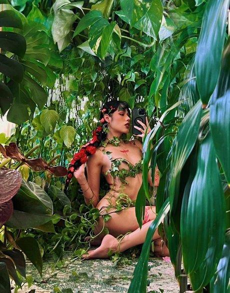 Vanessavenus21 modèle gratuit archive