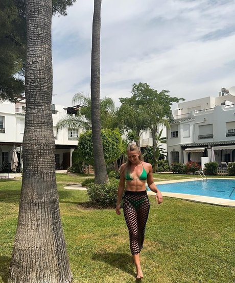 Dakota Ditcheva star du porno de haute qualité galeries