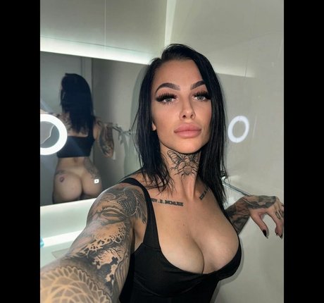 ssatan666 actrice libre photo